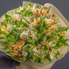 Букет "19 Альстромерий"